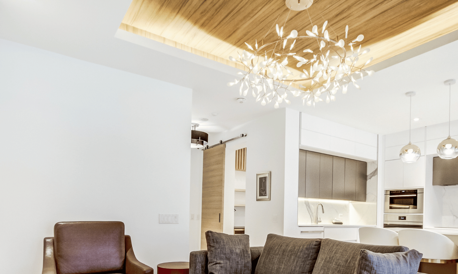 Penthouse suite at Minto Yorkville Furnished Suites.